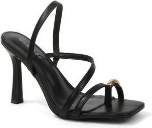 Berness Hildegarde Toe Loop Sandal in Black at Nordstrom Rack, Size 5.5