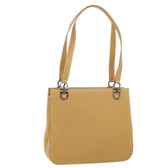 Ferragamo Pre-owned Shoulder Bags, female, Beige, Size: ONE SIZE Pre-owned Shoulder Bag