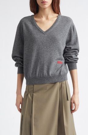 EENK Classic Wool & Cashmere V-Neck Sweater in Melange Grey at Nordstrom, Size X-Small/small