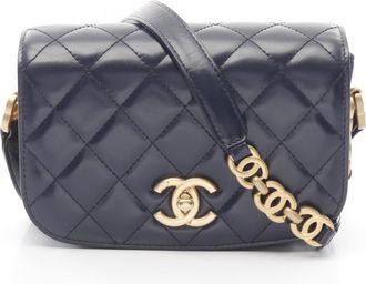Chanel Matelasse Leather Shoulder Bag (Pre-Owned)