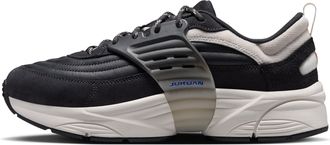 Nike Jordan Mens Jordan Trunner O/S SE Shoes in Black | IO2344-012