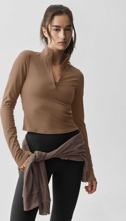 Alo Softsculpt Precision 1/4 Zip Long Sleeve Top in Java Brown, Size: Medium
