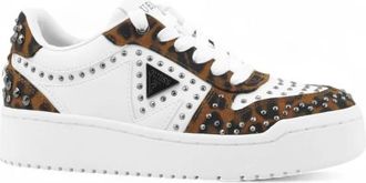 Guess Mogana Stud Sneaker - Dames - Sneakers - Wit - 40 EU - Schoenen