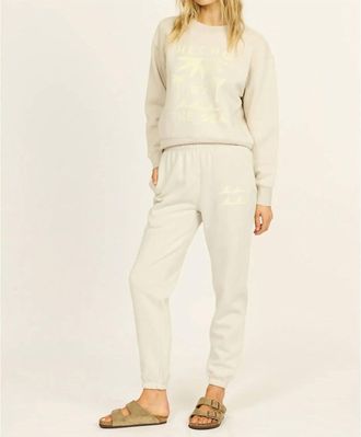 Sisstrevolution Surf Crew Long Sleeve Fleece Top In Sand