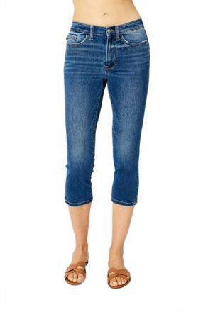 Judy Blue Mid Rise Skinny Fit Capri In Denim