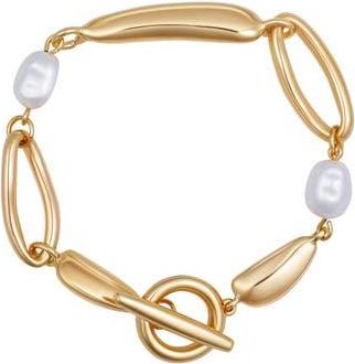 Vince Camuto Faux Pearl Nugget Toggle Bracelet in Goldtone at Nordstrom Rack