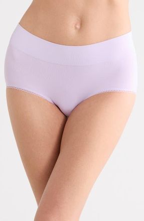 Wacoal Feeling Flexible Briefs in Orchid Bloom at Nordstrom, Size Xx-Large