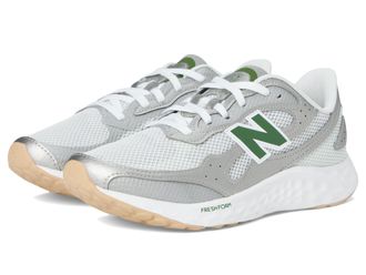 New Balance Mens Arishi V4 W Sneaker, Raincloud, 8 UK