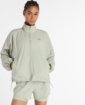 New Balance Womens Athletics Packable Jacket in Green Polywoven, size Small