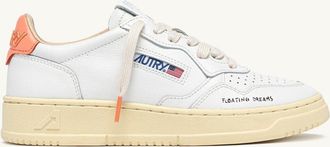 Autry SNEAKERS MEDALIST LOW IN PELLE BIANCA E PEACH PINK