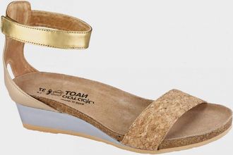 Naot Womens Pixie Cork Sandal In Gold