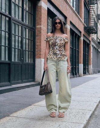 Lioness jeans barrel leg con cintura larga in camel slavato-Neutro