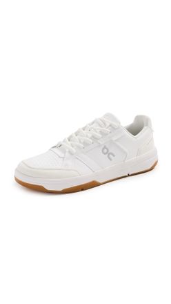 On Mens The Roger Clubhouse Sneakers, White | Ivory, 12