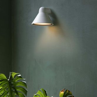 Faro Barcelona Pals Aplique Blanco