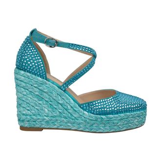 Alma En Pena Wedge with rhinestone toe