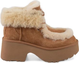 UGG Esmee veterlaarzen met plateauzool - Bruin