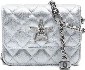 Chanel Borsa a spalla matelassé piccola con catena 2020 - Argento