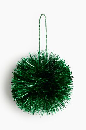 H&M Weihnachtsdeko mit Pompons - Gr&uuml;n