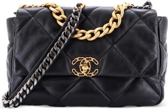 Chanel 19 Flap Bag Quilted Leather Large crossbody bag - Zwart