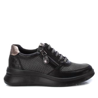 Xti Womens Casual Sneakers In Black