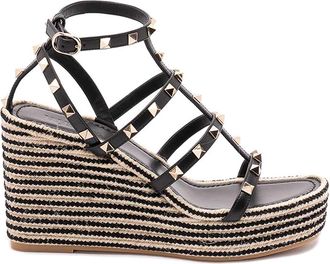 Valentino Garavani Rockstud Torchon Wedge Espadrillas