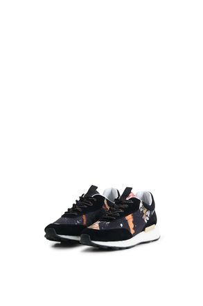 Desigual Jogger Sport Mineral Print Running Sneakers 22WSKA36 Black
