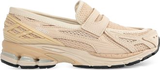 New Balance Altro, di un tipo usato per i veicoli a motore