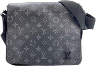 Louis Vuitton Black Shoulder Bag (Pre-Owned)