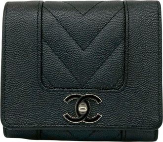 Chanel Black Grained Calfskin Wallet (Tri-Fold) (Pre-Owned)