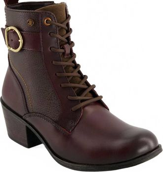 Andrea Womens Genuine Leather Stylish Boots In Burgundy