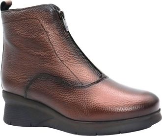 Eric Michael Womens Mandy Wedge Bootie In Copper