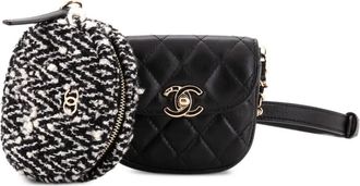 Chanel CC Waist Bag with Coin Purse Quilted Lambskin and Tweed belt bag - Zwart