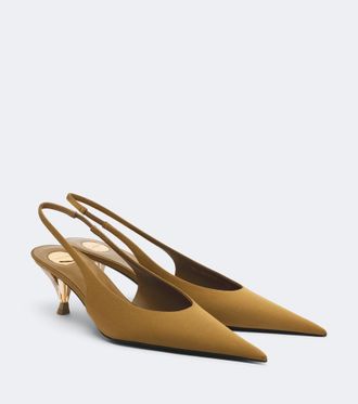 Saint Laurent Salones destalonados Fanny de sat&eacute;n