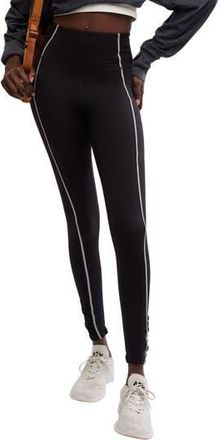 Free People FP Movement Youre a Peach Pocket Leggings in Black at Nordstrom Rack, Size X-Small