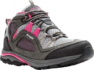 Prop&eacute;t Womens Peak Hiking Boot In Grey/berry