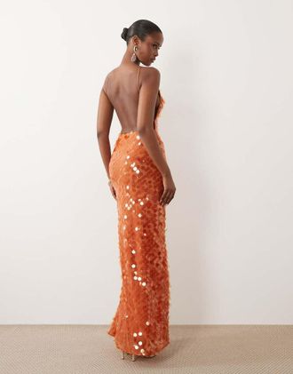 Asos Vestito lungo arancione con spalline sottili, paillettes a disco e apertura sul retro
