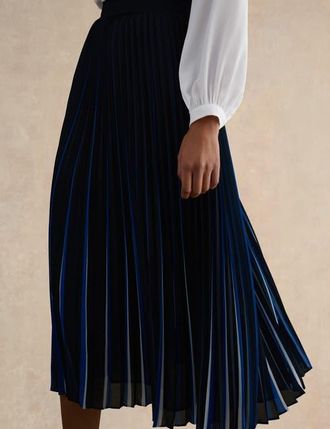 Hobbs London Vida Skirt in Navy Blue at Nordstrom, Size 16
