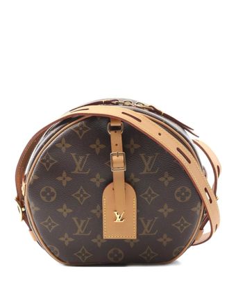 Louis Vuitton 2021 Monogram Supple MM shoulder bag - Brown