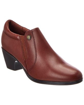 Clarks Emily Reyna Leather Bootie