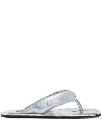 The Attico Indie padded thong slippers - women - Lambskin/Goat Skin/Thermoplastic Polyurethane (TPU) - 38.5 - Silver