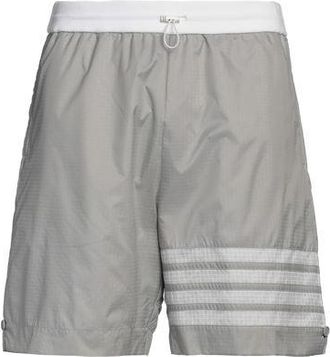 Thom Browne BOTTOMWEAR - Shorts & Bermuda Shorts sur YOOX.COM