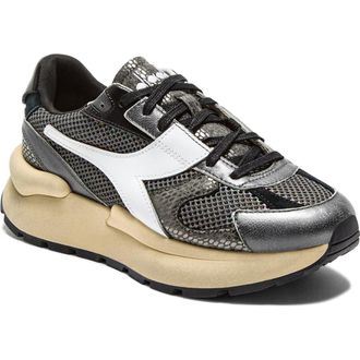 Diadora Mercury Elite Used Sneaker in Black at Nordstrom Rack, Size 6.5