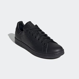 adidas Sneaker ADIDAS ORIGINALS STAN SMITH, Herren, Gr. 37, schwarz-weiss (core schwarz, core schwarz, cloud wei&szlig;), Synthetik, Schuhe Sneaker