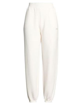Guess BOTTOMWEAR - Trousers sur YOOX.COM