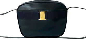 Ferragamo Leather Pochette Shoulder Bag (Pre-Owned)