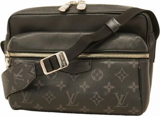 Louis Vuitton Black Shoulder Bag (Pre-Owned)