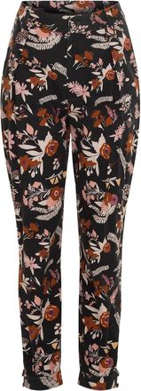 Carolina K Gaucho Pants In Dusty Floral Black