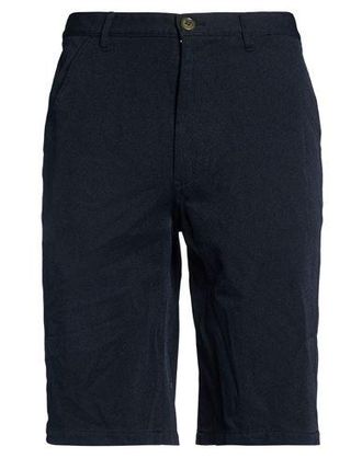 Comme Des Gar&ccedil;ons Shorts & Bermuda Shorts