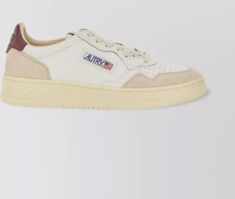 Autry low sneaker with contrast heel tab