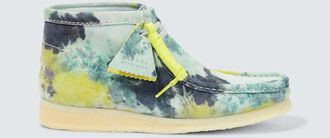 Clarks Wallabee leather boat shoes